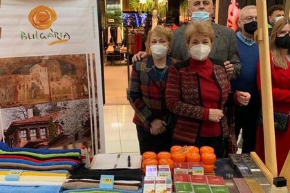 Посолството на България в Черна гора участва в благотворителен коледен базар в помощ на деца